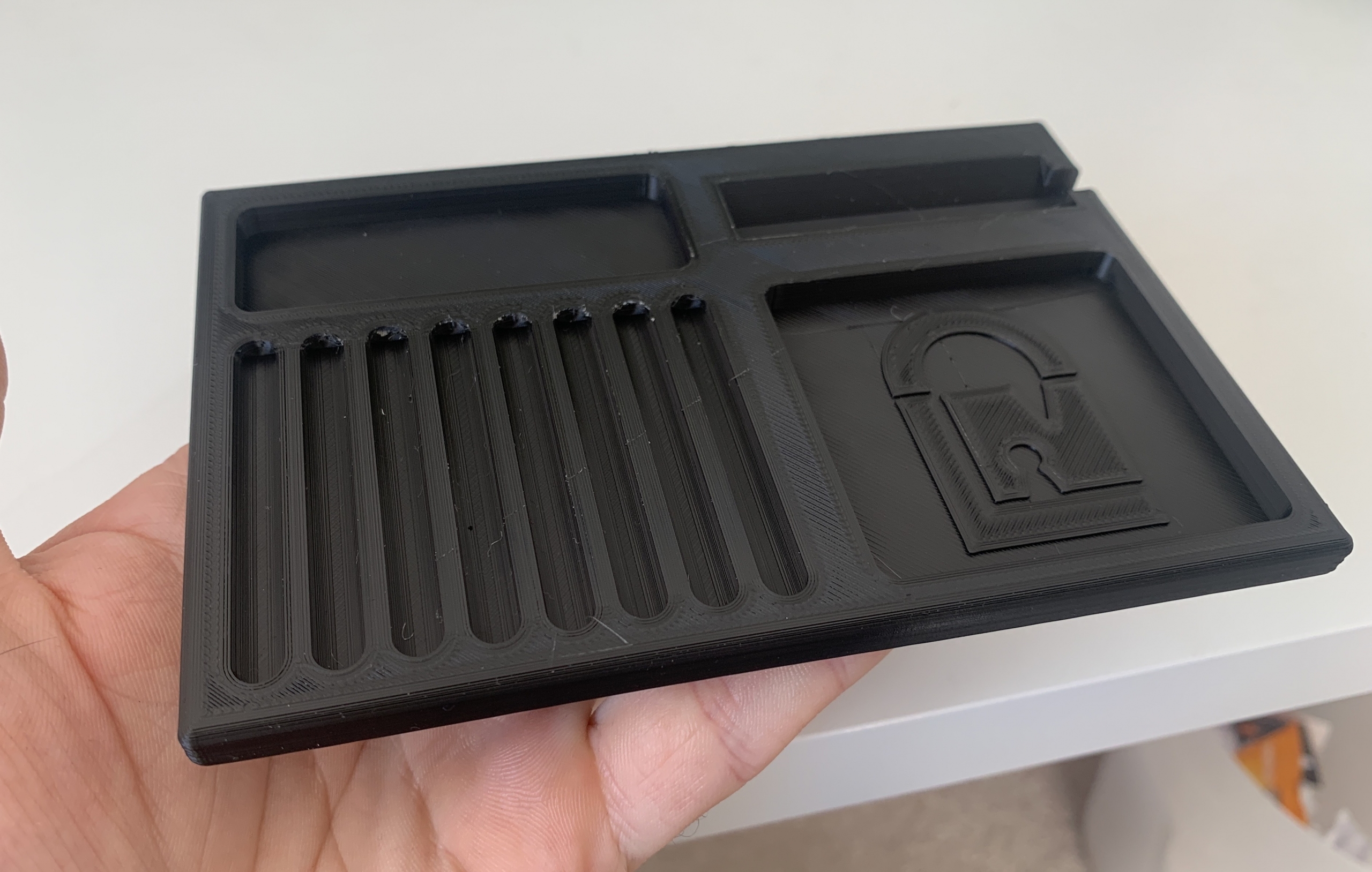 Lock Pinning Tray Triple Axis